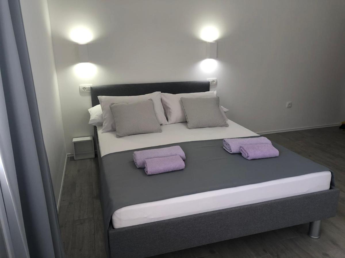 Apartmani Milka I Jozo Omiš Exterior foto