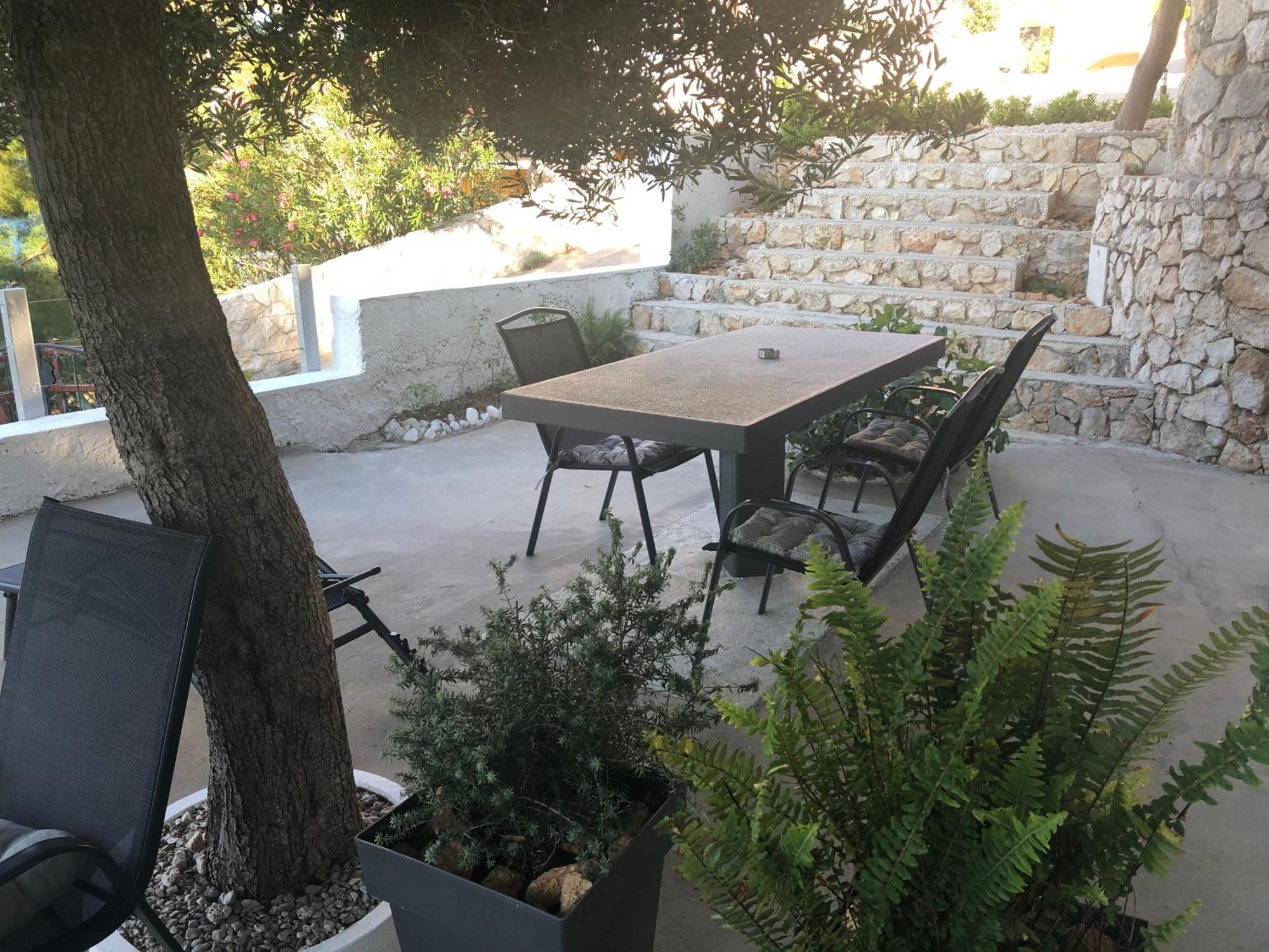 Apartmani Milka I Jozo Omiš Exterior foto